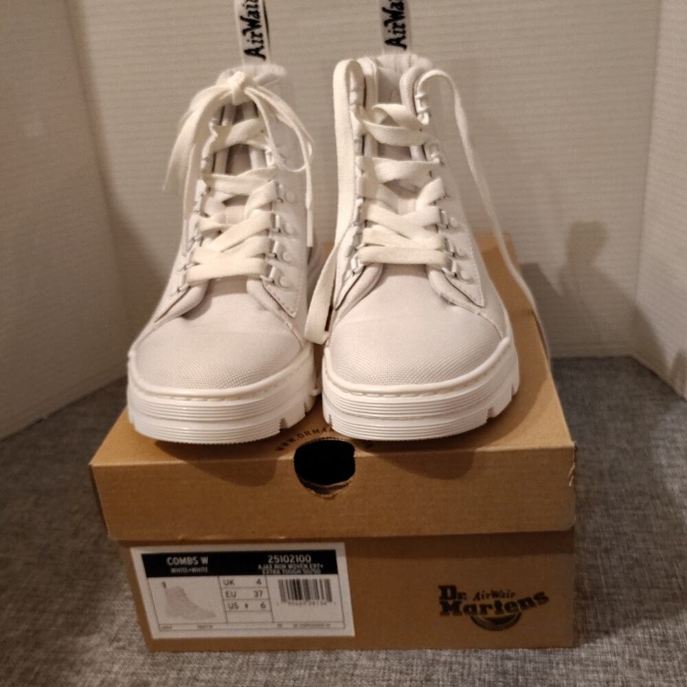 Dr. Martens Combs White + White Canvas Combat Boots Women’s Size 6